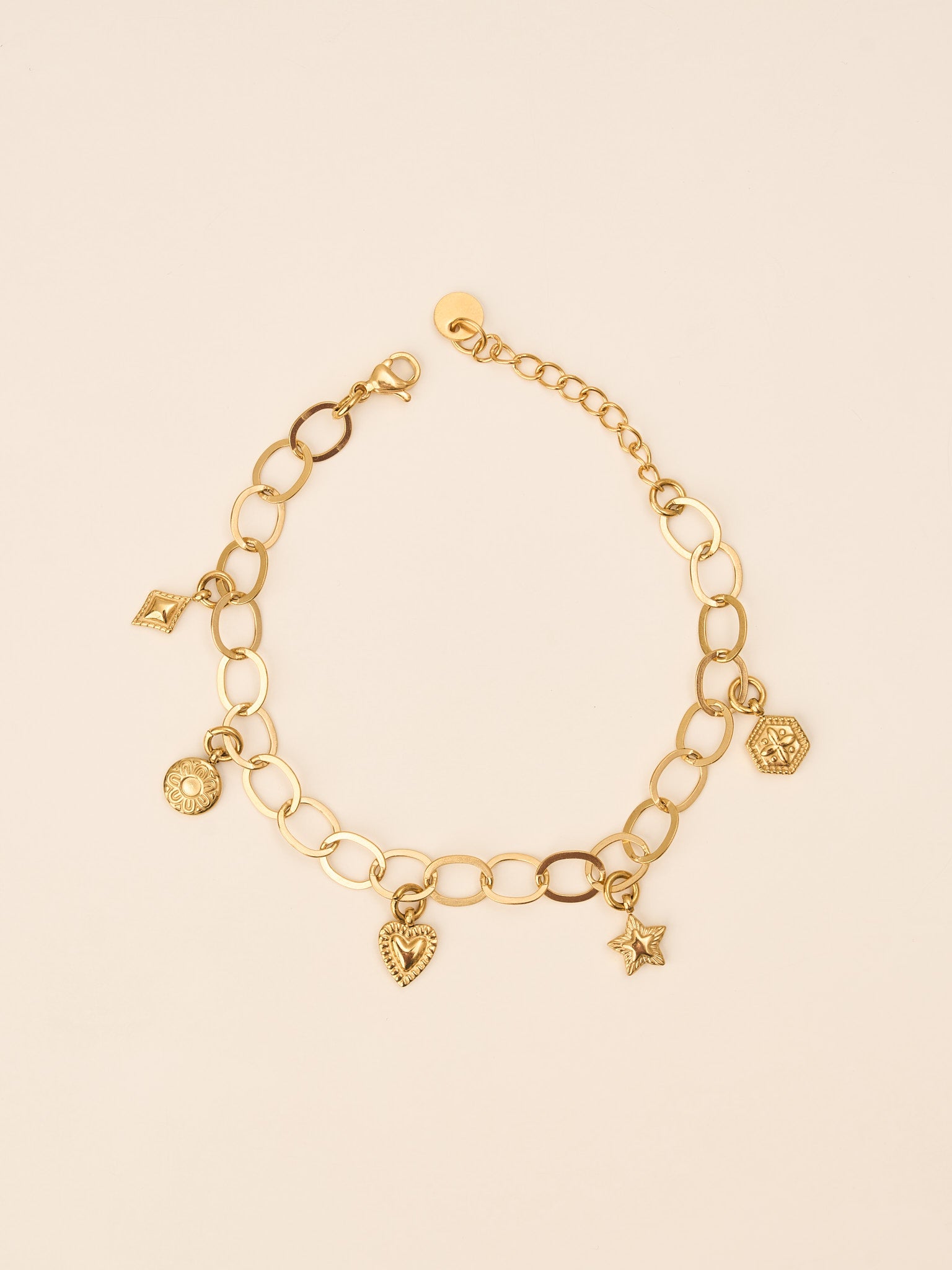 Bracelet Celestia – Charms dorés & maille ovale