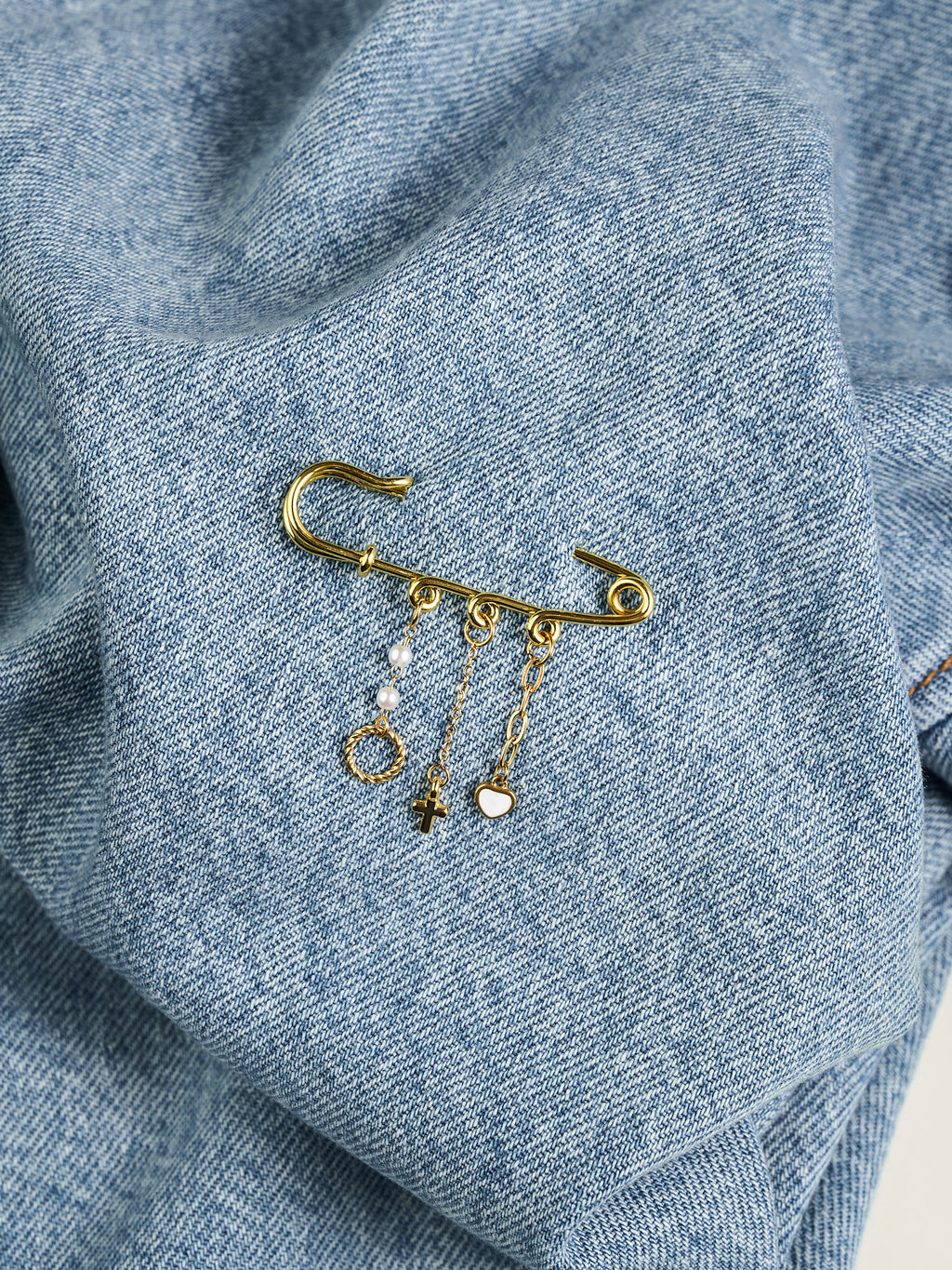 Broches Charms