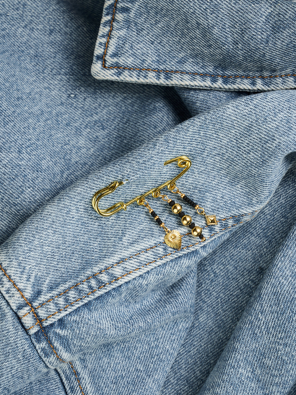 Broches Charms